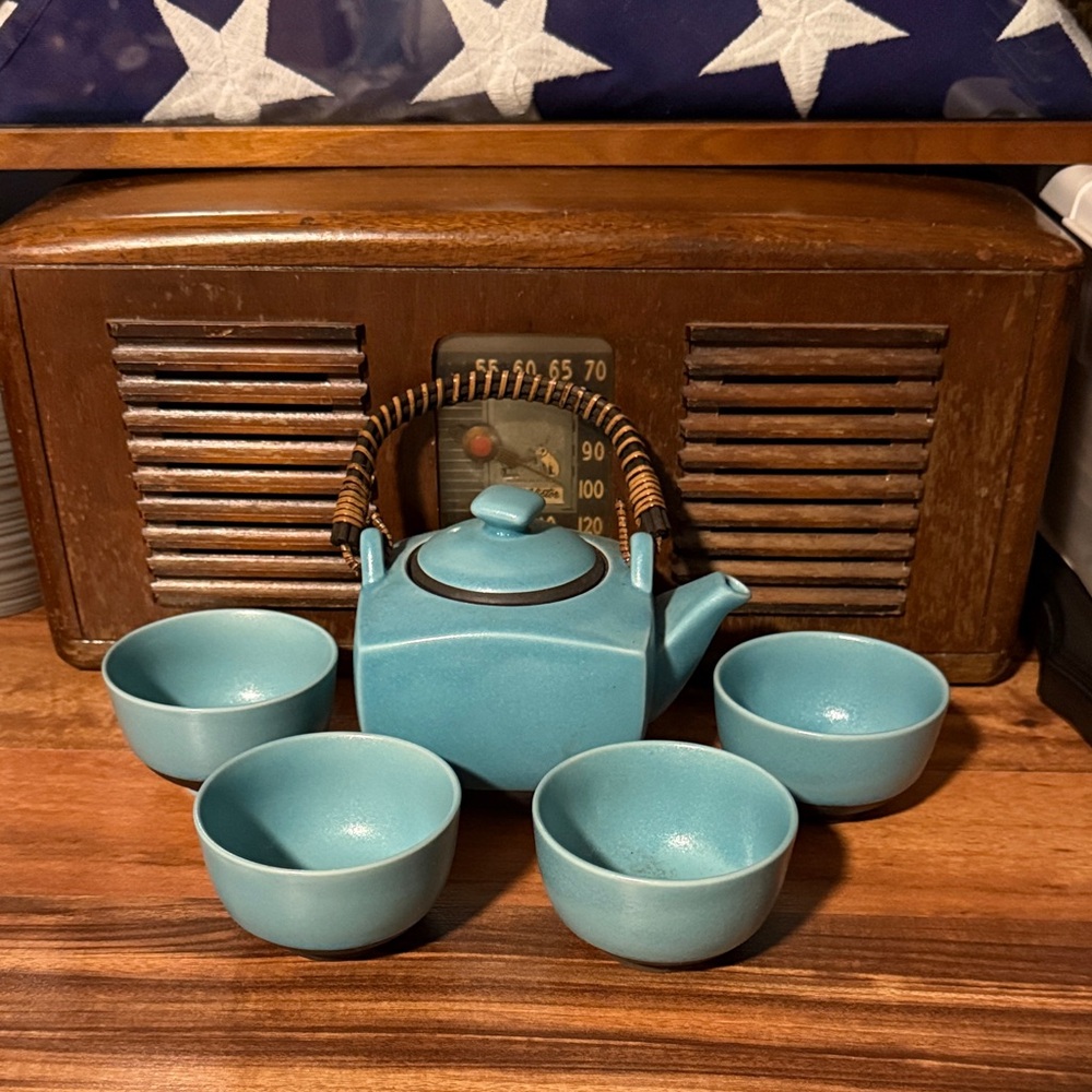 Ceramic Teal Tea Set with Wicker Handle